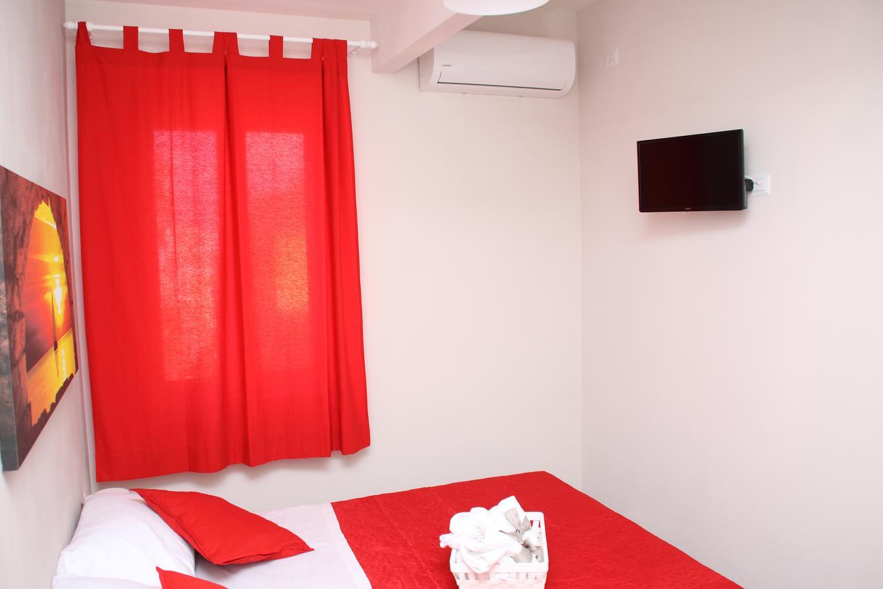 Materdei 14 Bed & Breakfast Naples